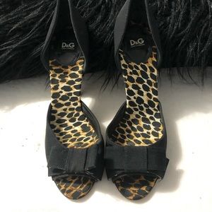 D&G black heels